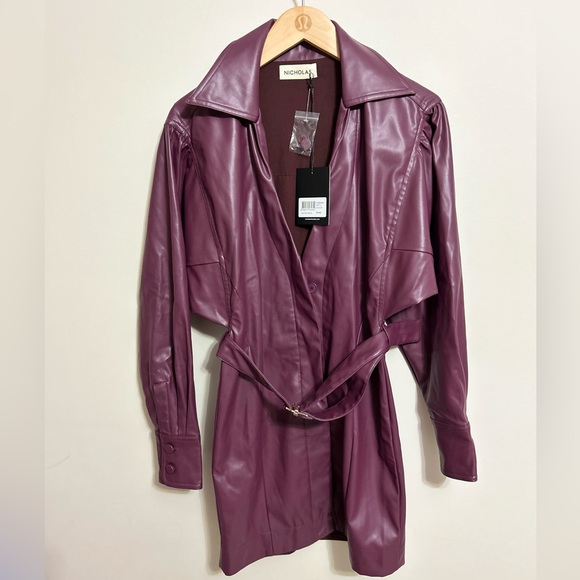 ⭐️NWT Nicholas Ashton Drop Shoulder Mini Dress⭐️ - Picture 4 of 4